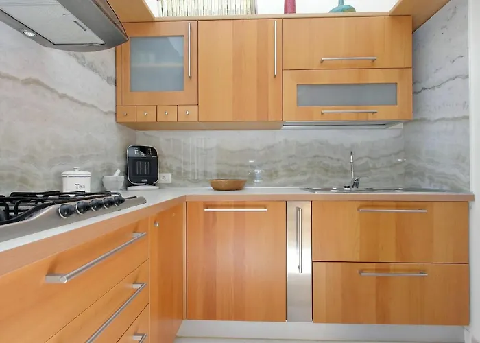 Bruno Buozzi, Beautiful 2br With Terrace By Halldis Rom